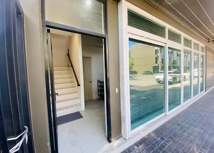 Villa The Slate Urban Townhome *