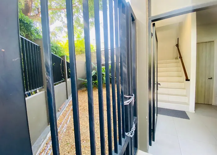 The Slate Urban Townhome * Bangkok